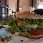 德拉派克斯酒店 酒店