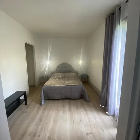 - Restaurant De La Paix Hotel Barbotan-les-Thermes