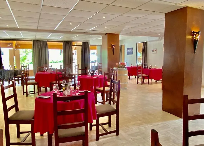 - Restaurant De La Paix Hotel 3*