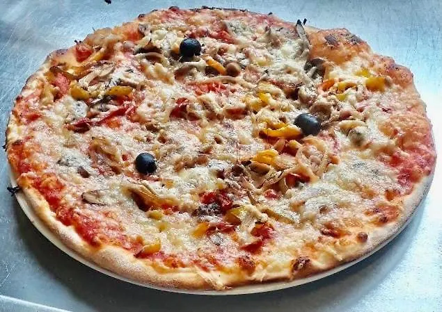 - Restaurant De La Paix 3*