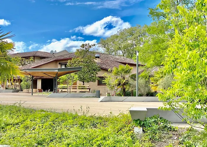 - Restaurant De La Paix 3* バルボタン・レ・テルム