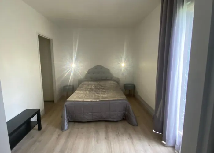 - Restaurant De La Paix Hotel Barbotan-les-Thermes