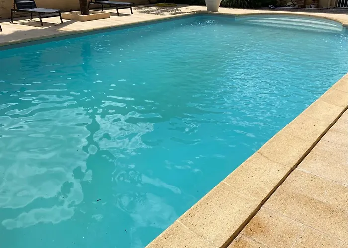 - Restaurant De La Paix Hotel 3*